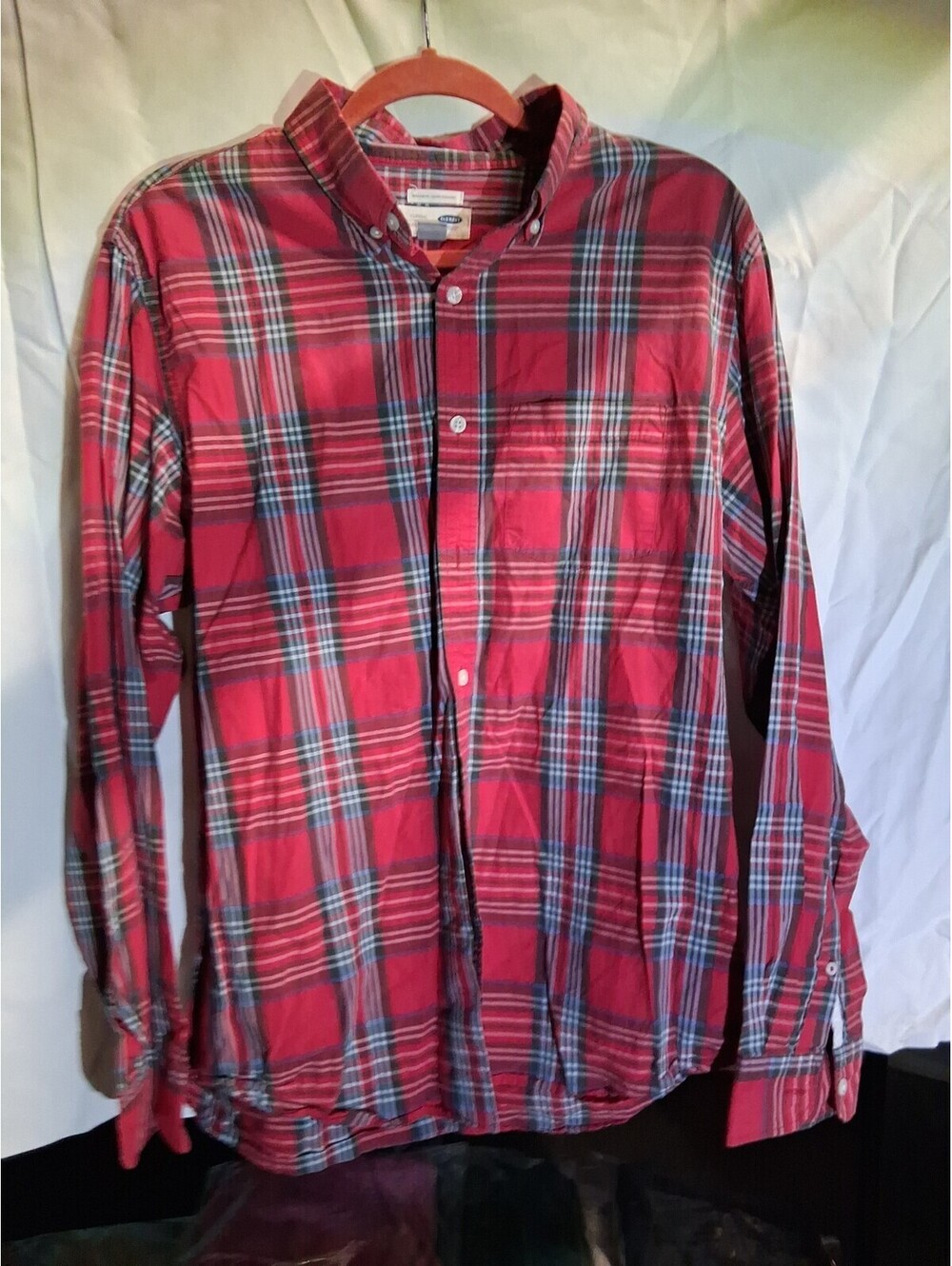 Old Navy Men's Cotton Flannel Plaid Button-Down Shirt L Red/Blue Long Sleeve